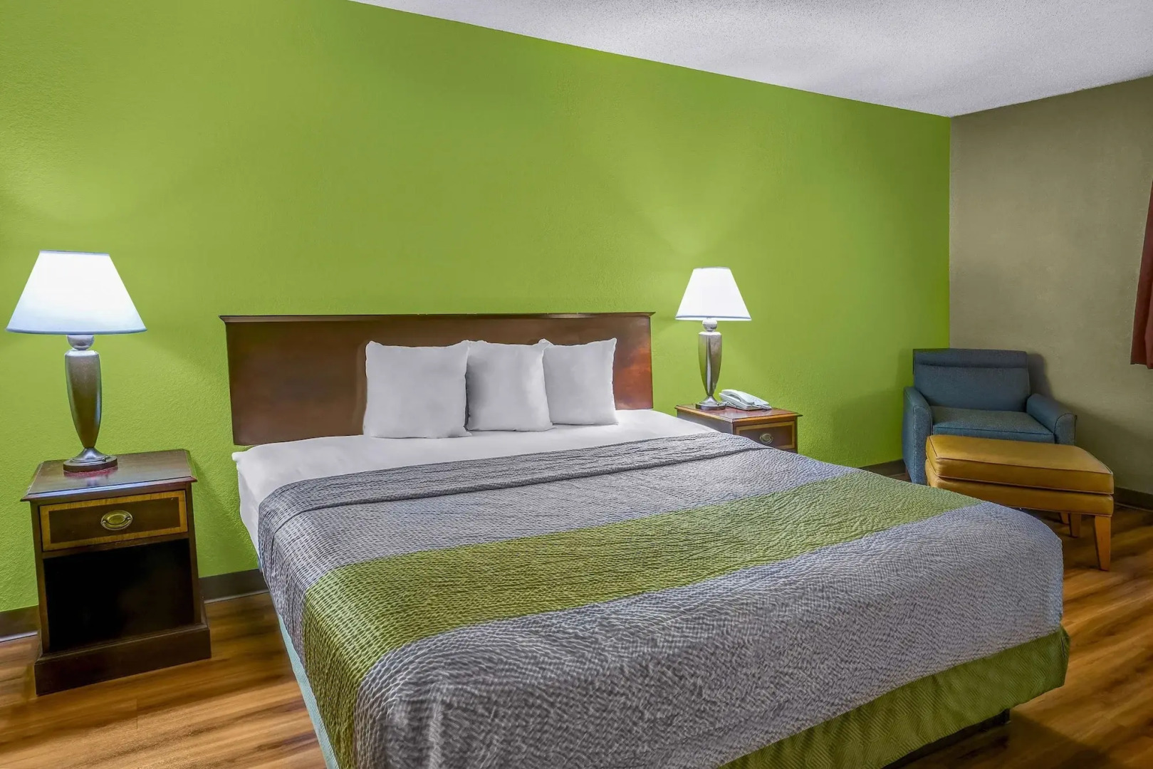 Motel 6 Morehead, KY