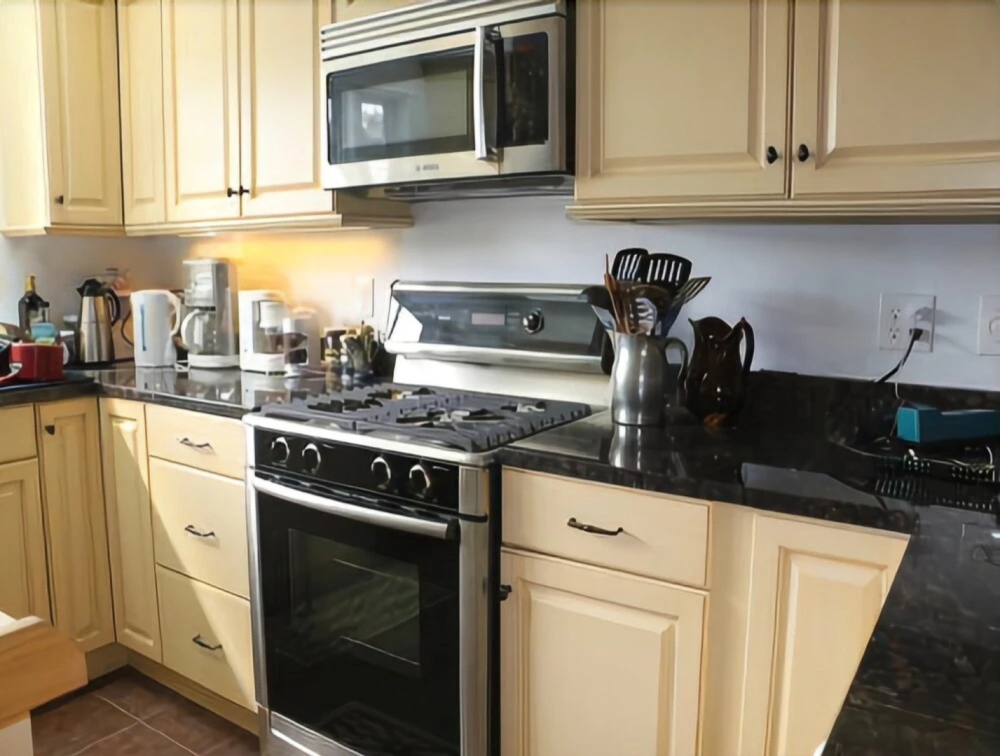 Point Bagaduce - Five Bedroom Home