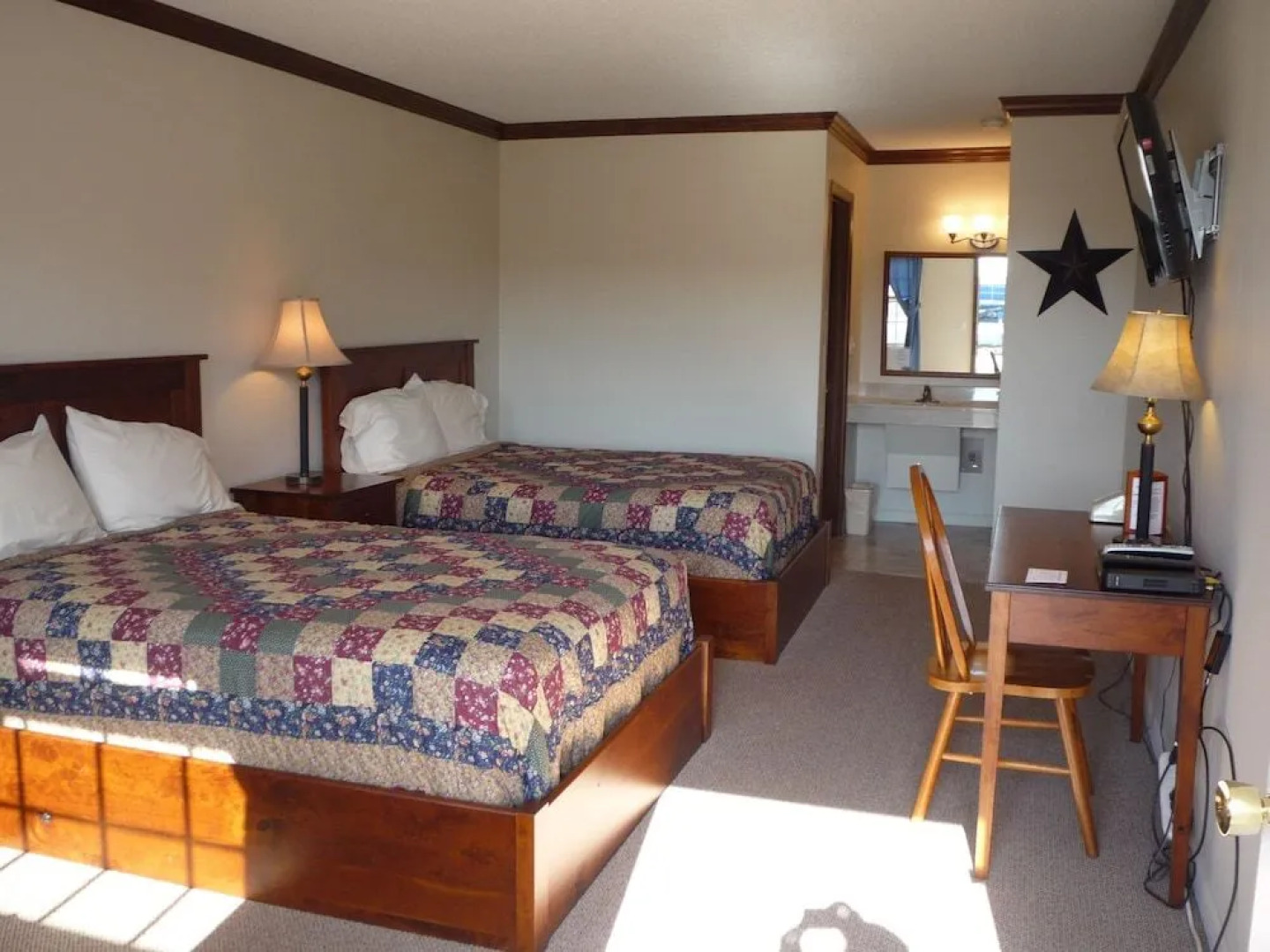 Arthur's Country Inn