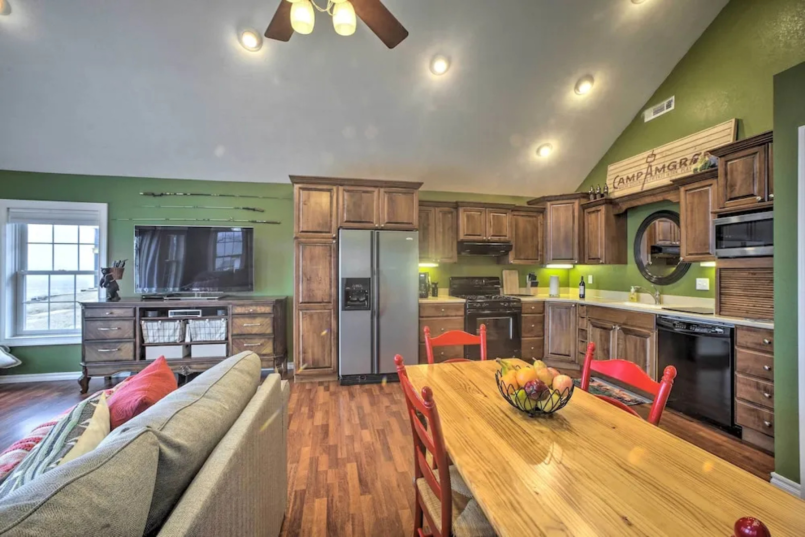 Riverfront Arkansas Retreat Near Fishing & Hiking!