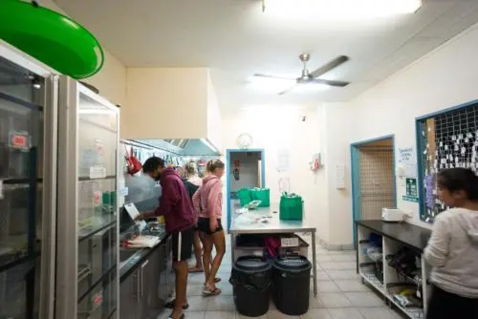 Manta Lodge YHA & Scuba Centre Hostel