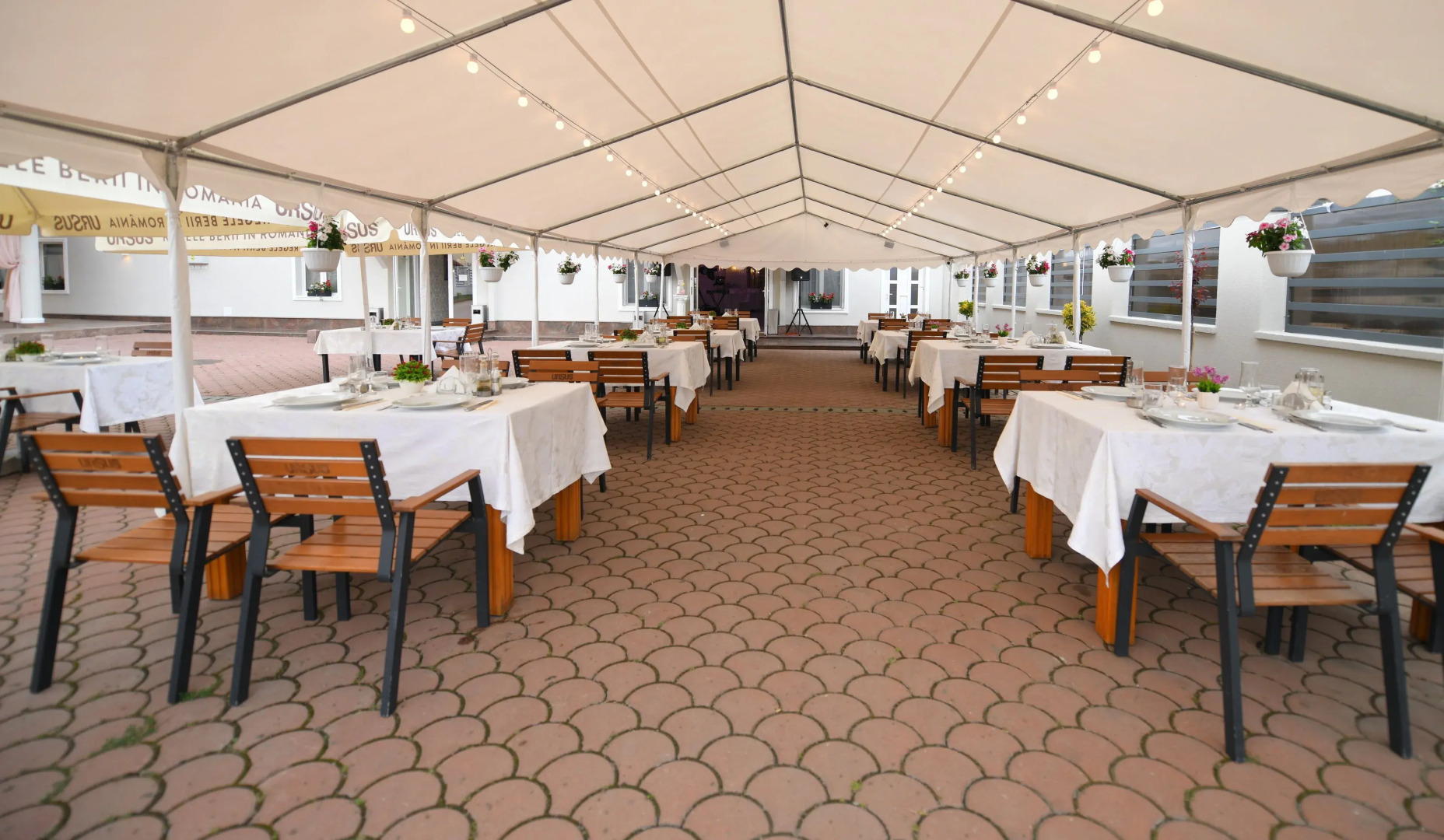 Pensiunea Sarmis Cristal