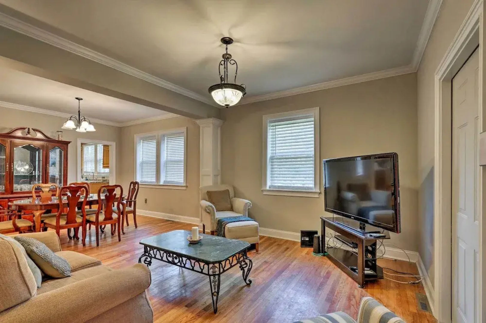 Spacious Mount Pleasant Home: 5 Mi to Beach