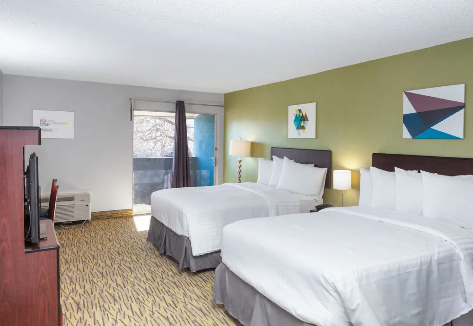 The Highlander Hotel