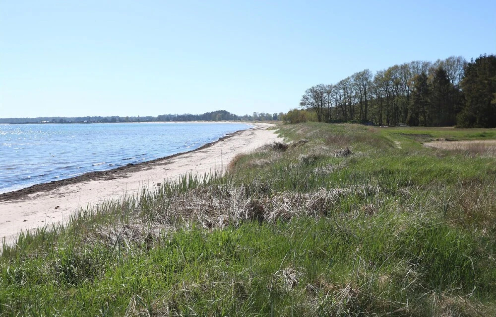 Awesome Home in Löttorp With 5 Bedrooms