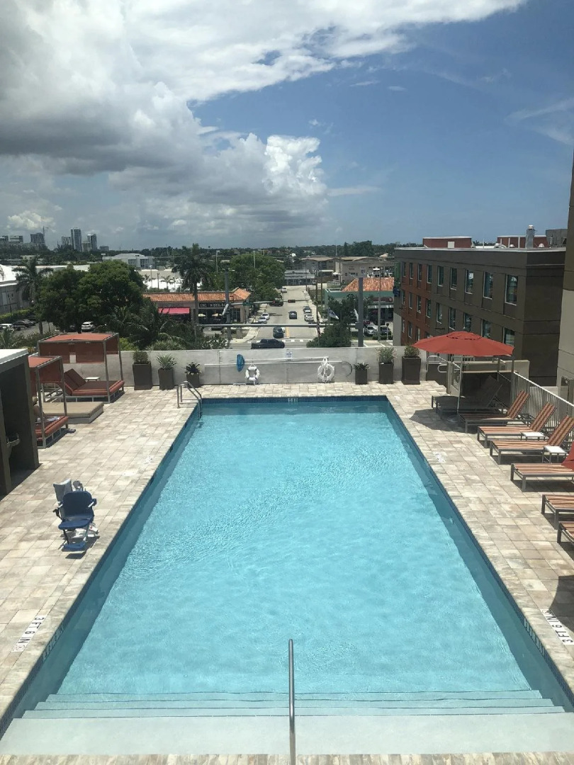 Holiday Inn Express Ft. Lauderdale Cruise-Airport by IHG