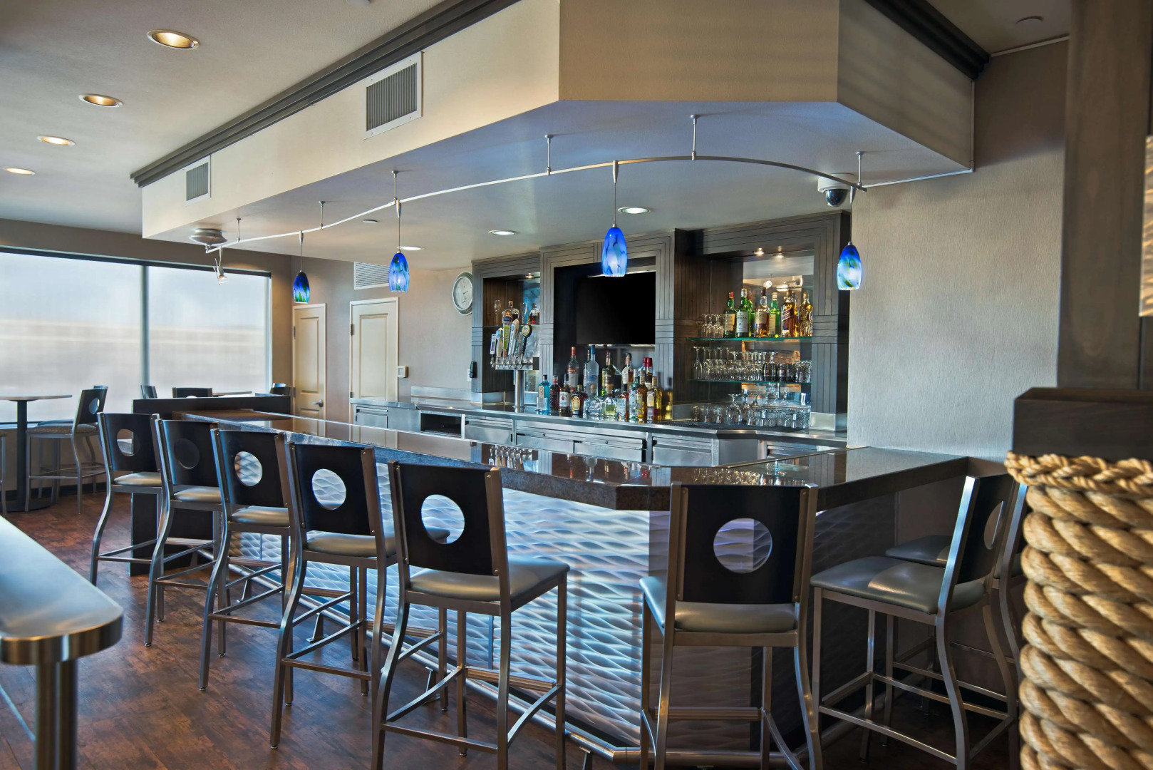 Oxford Suites Silverdale