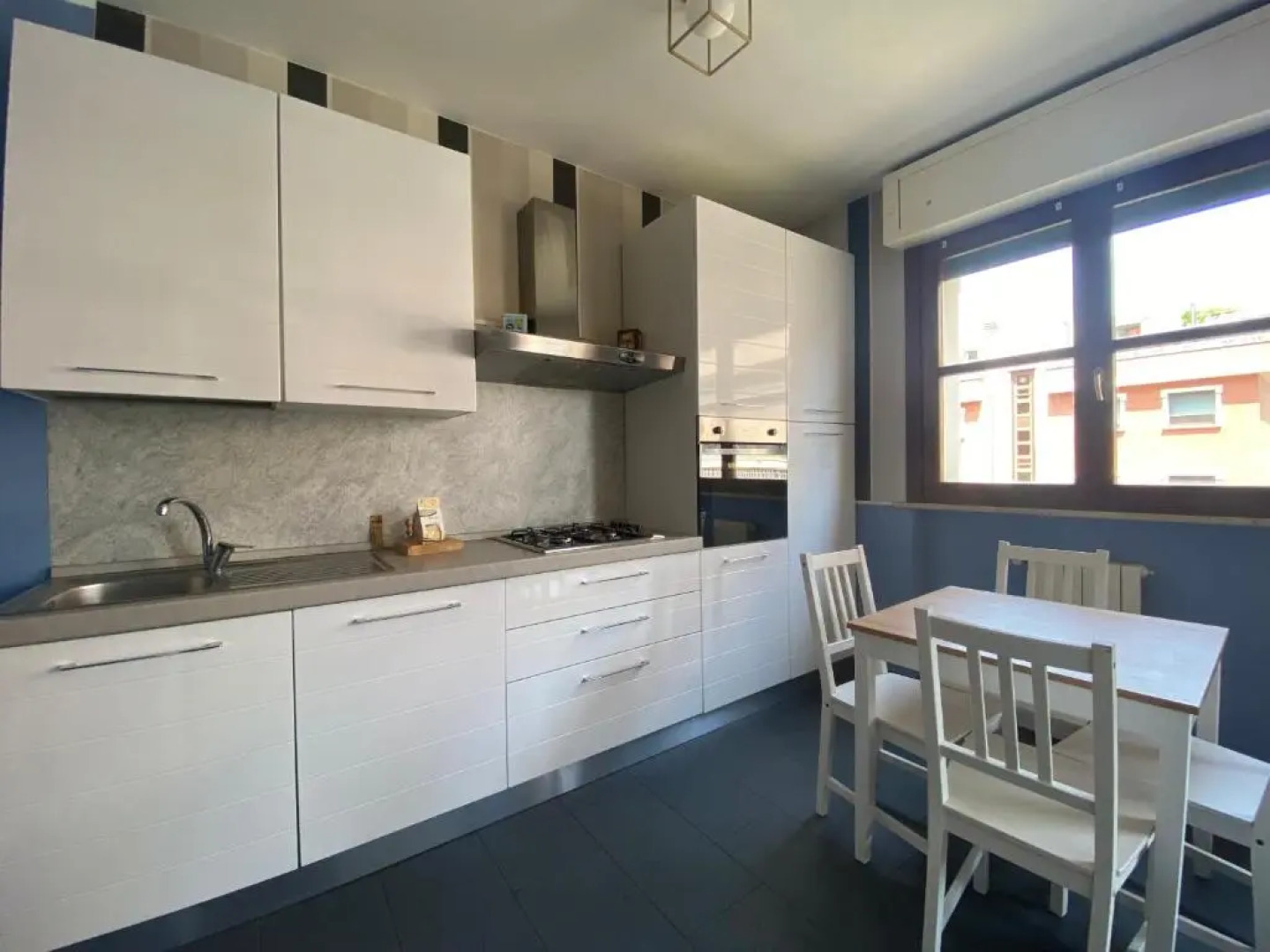 Chicco Apartment Family