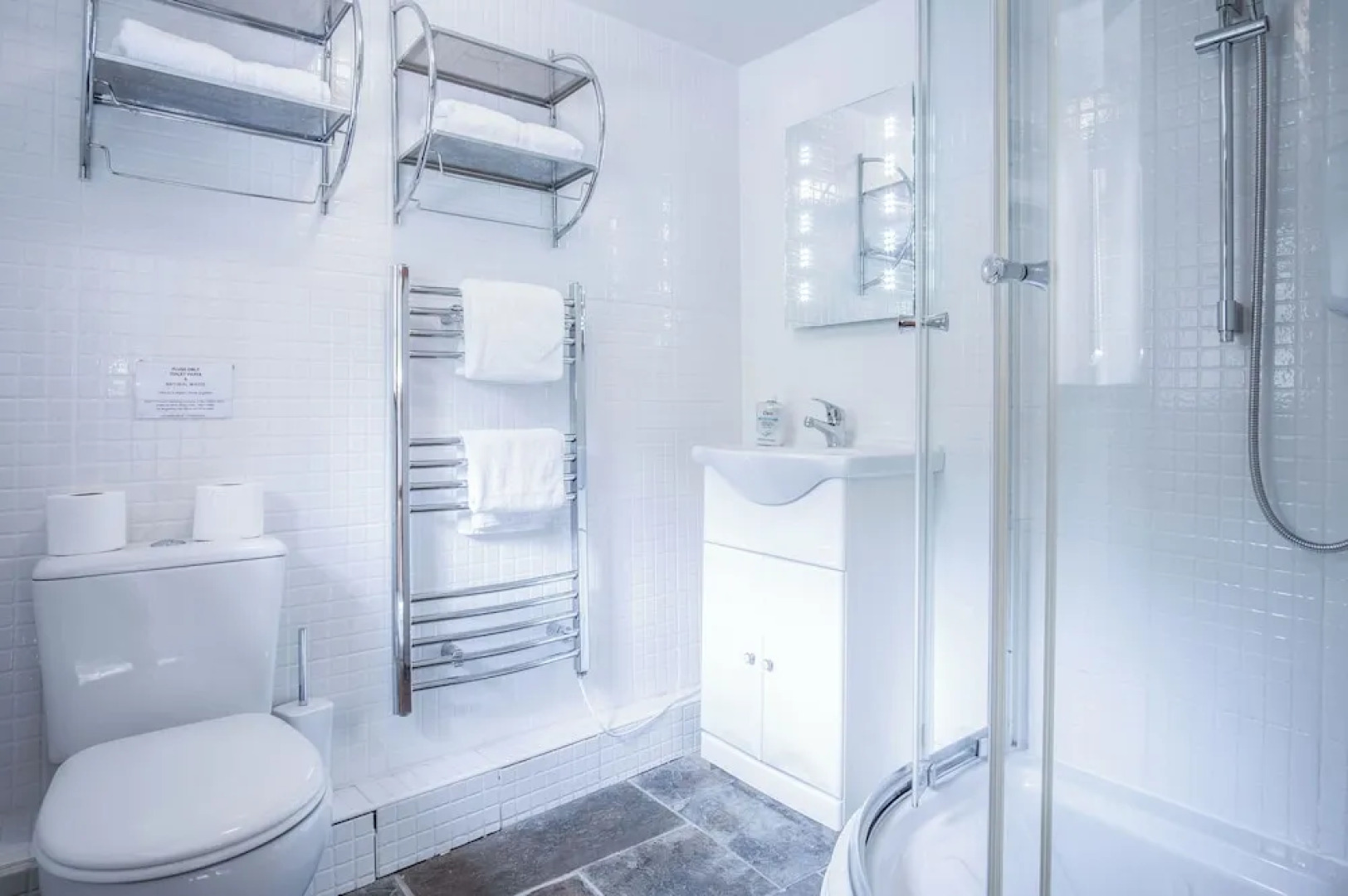 The Apple Store - 1 Bedroom Cottage - St Ishmael's