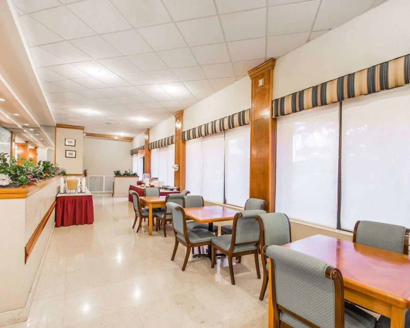 North Miami Beach Gardens Inn & Suites