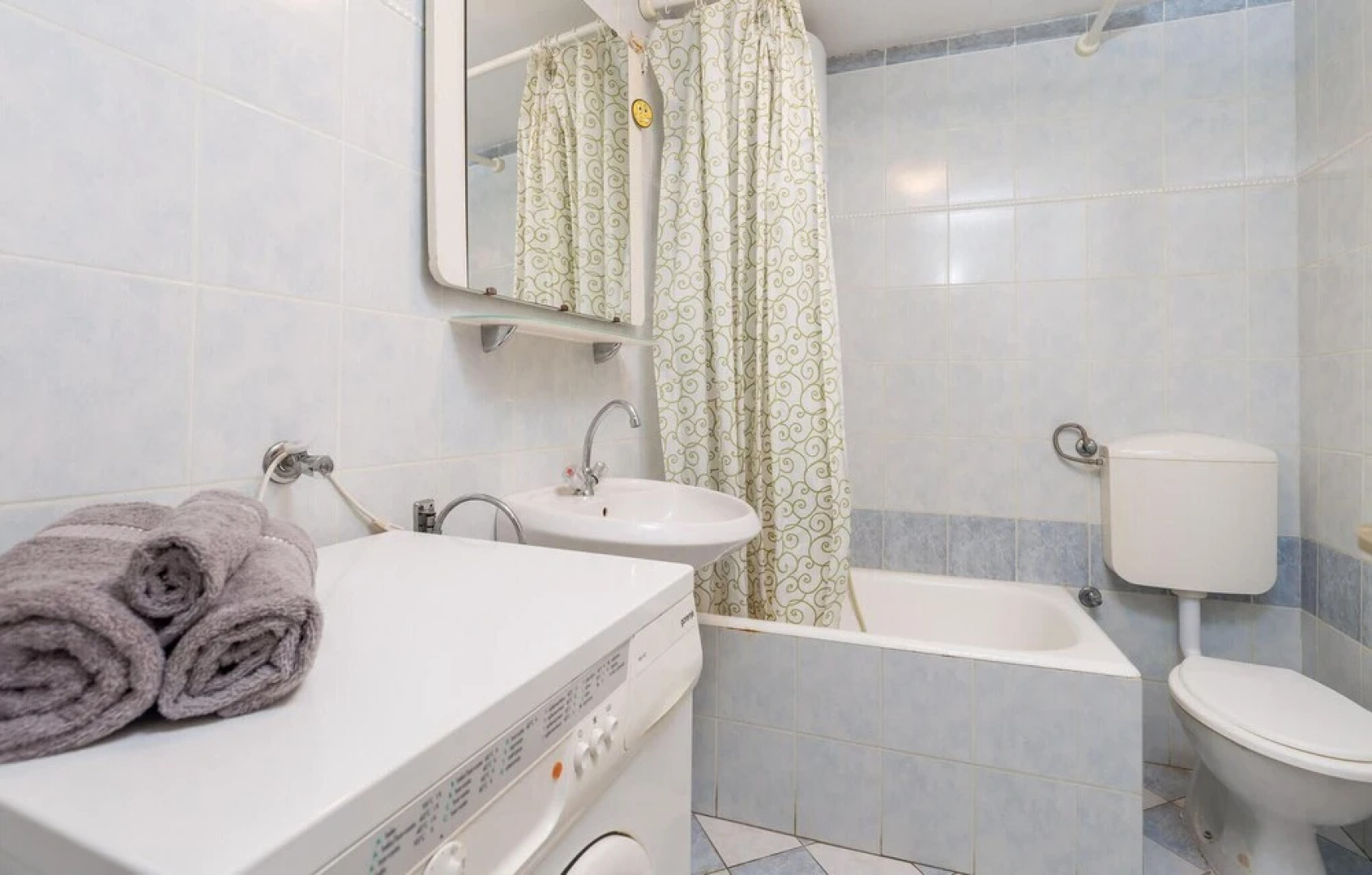 Amazing Home in Klada With 2 Bedrooms and Wifi