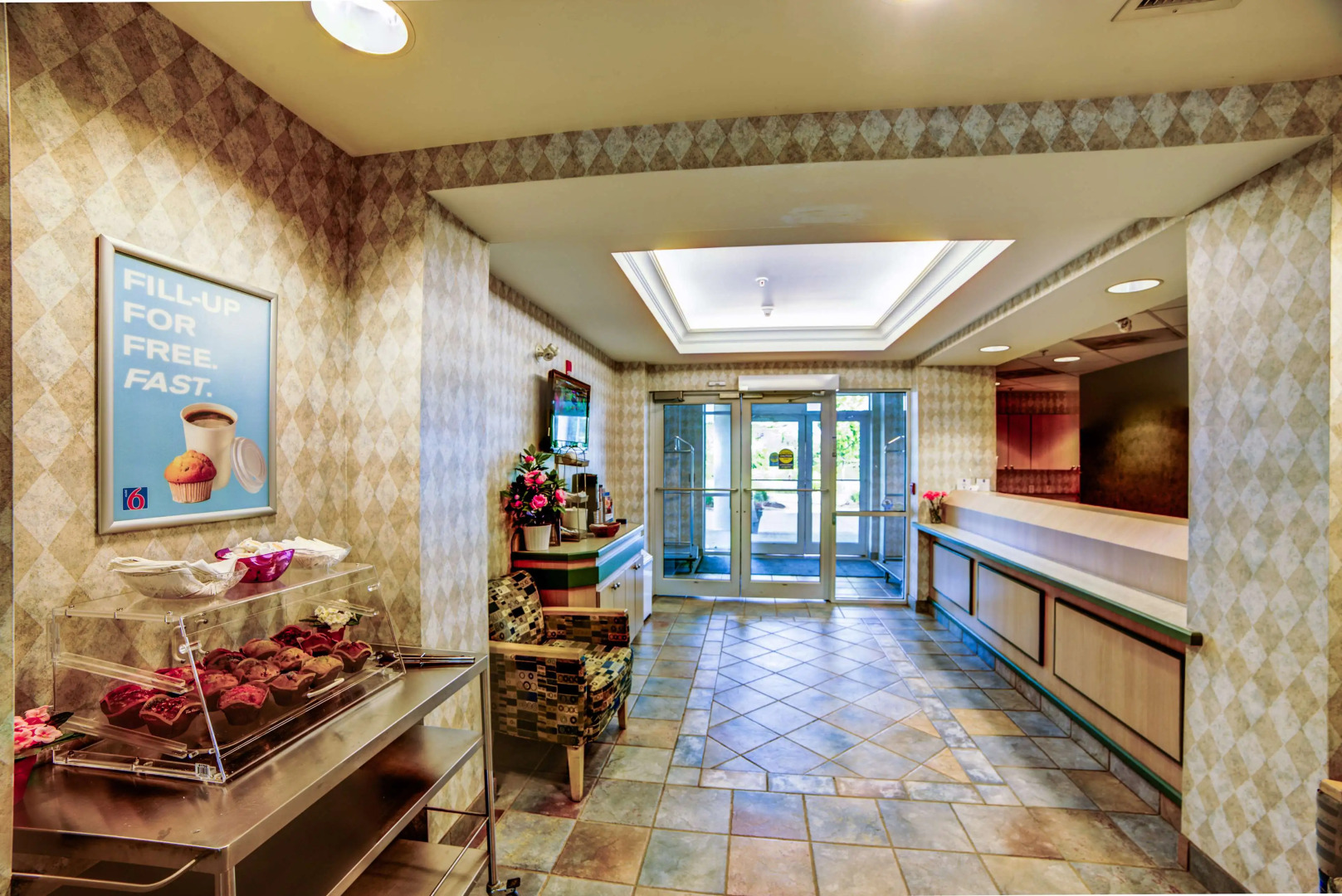 Motel 6 Huntsville, ON