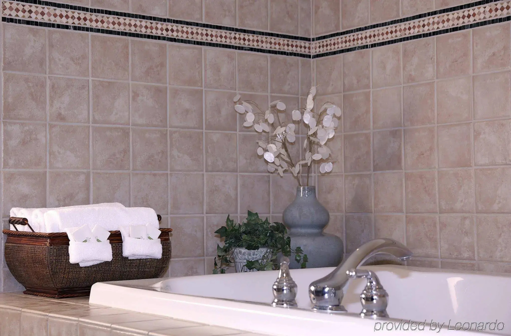 Sophie Station Suites