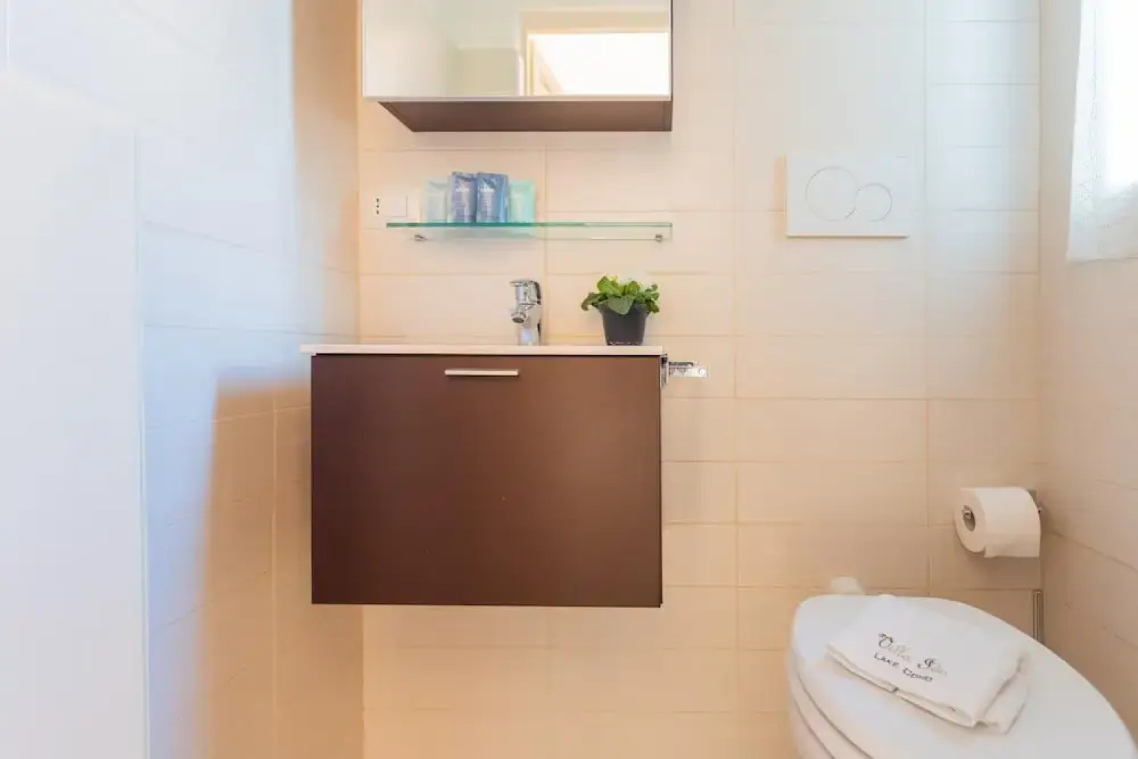 Villa Ida in Lenno With 3 Bedrooms and 2 5 Bathrooms