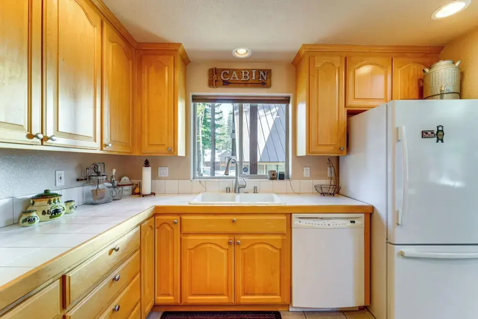 Snowshoe & Sled On-site! Soda Springs Cabin