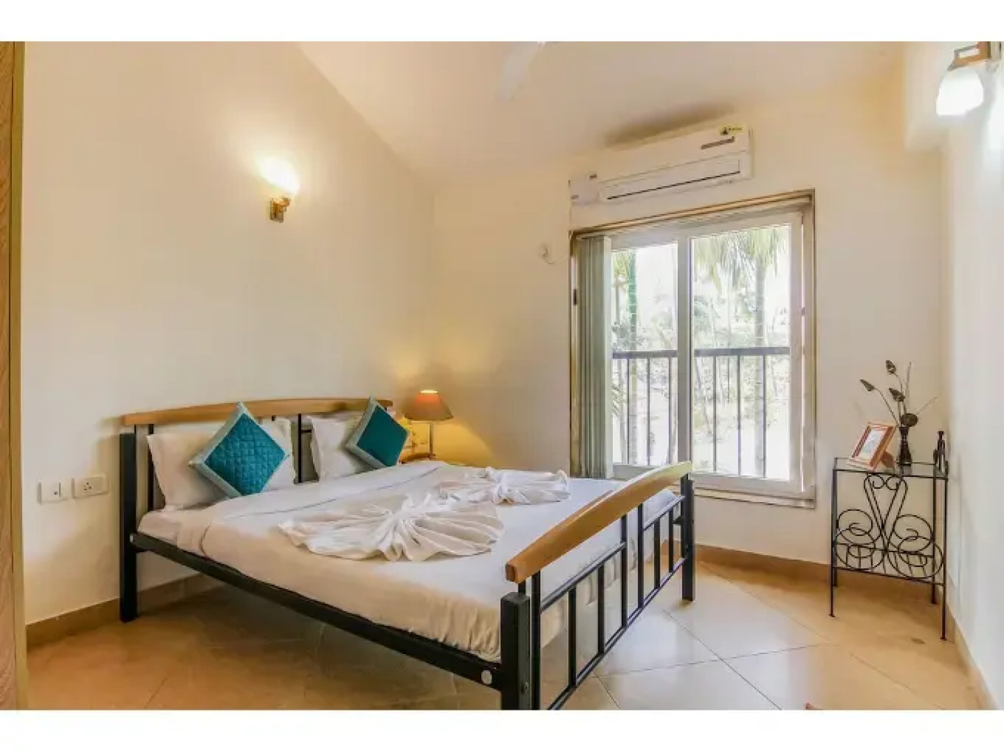 Royale Holiday Villa