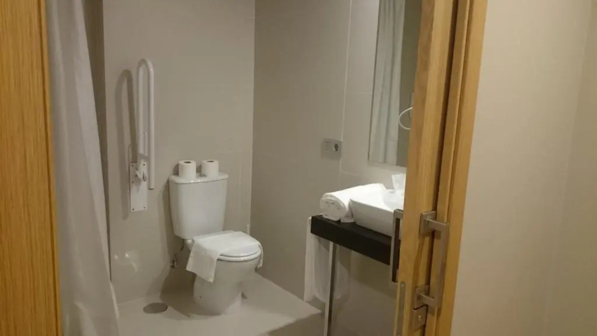 Hotel la Posada de Roces