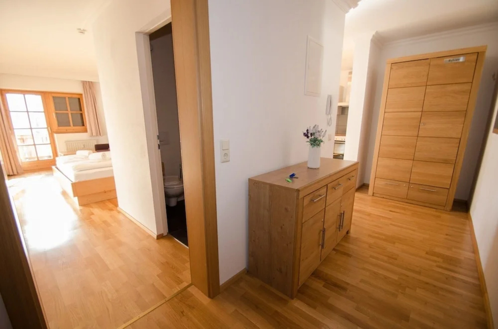 Apartment Select Top 8