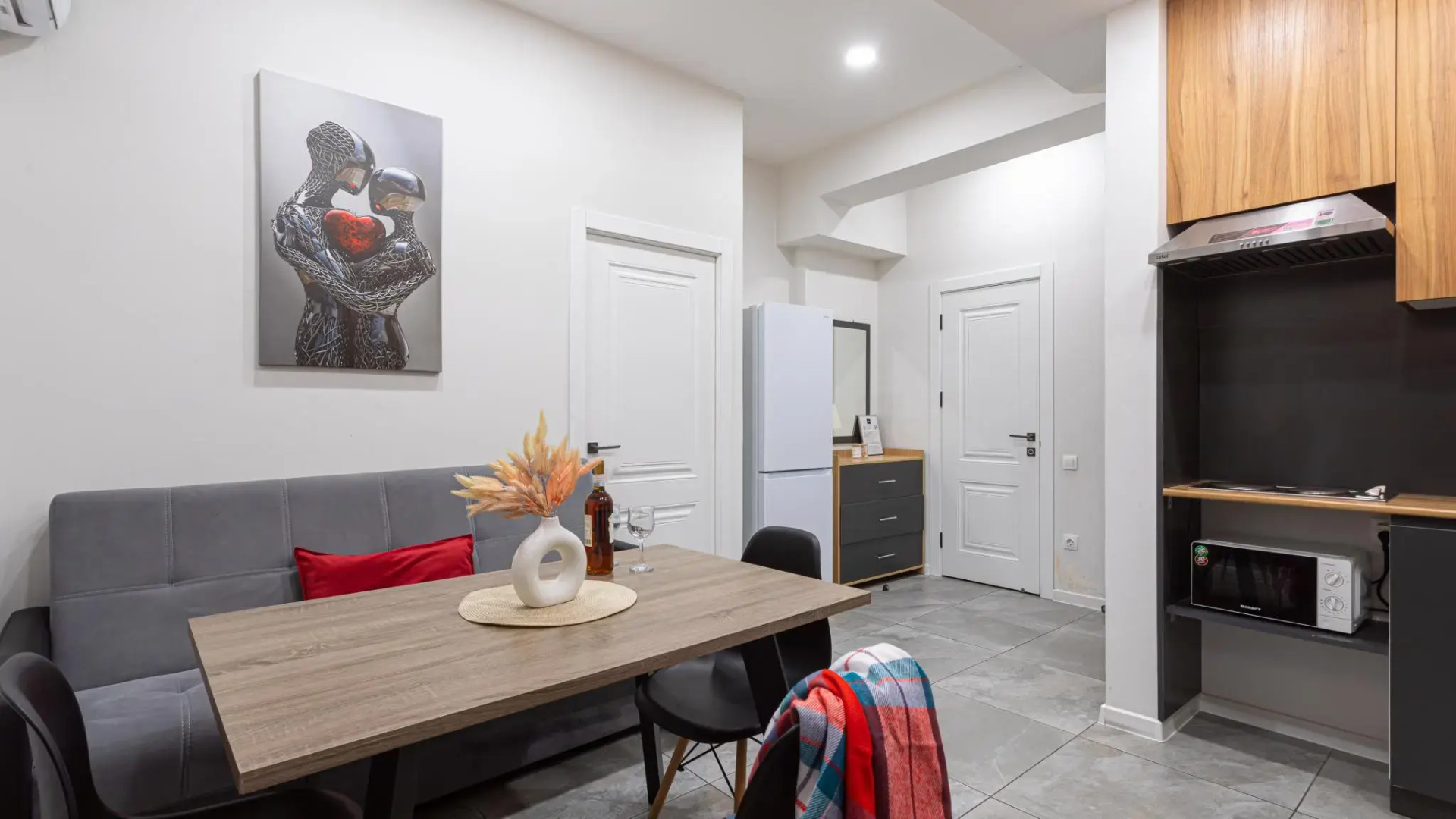 Stay Inn (Стей Инн) на улице  Мартироса Сарьяна 26/3