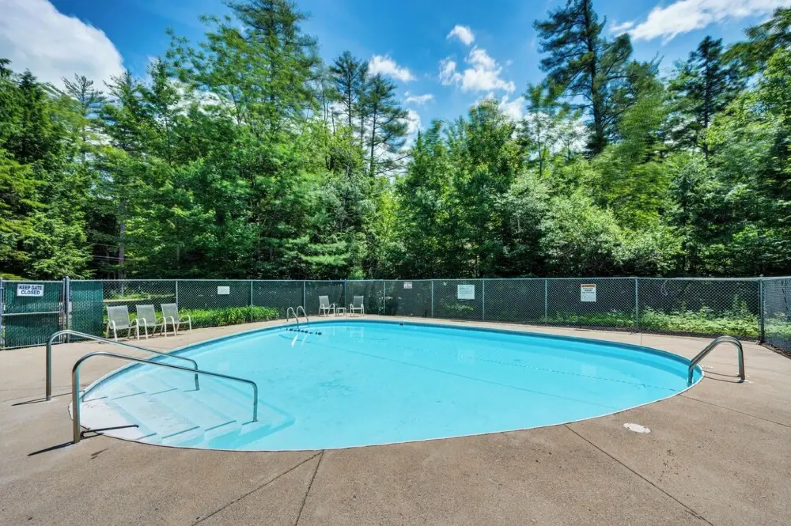 Bartlett Vacation Rental w/ Wraparound Deck!