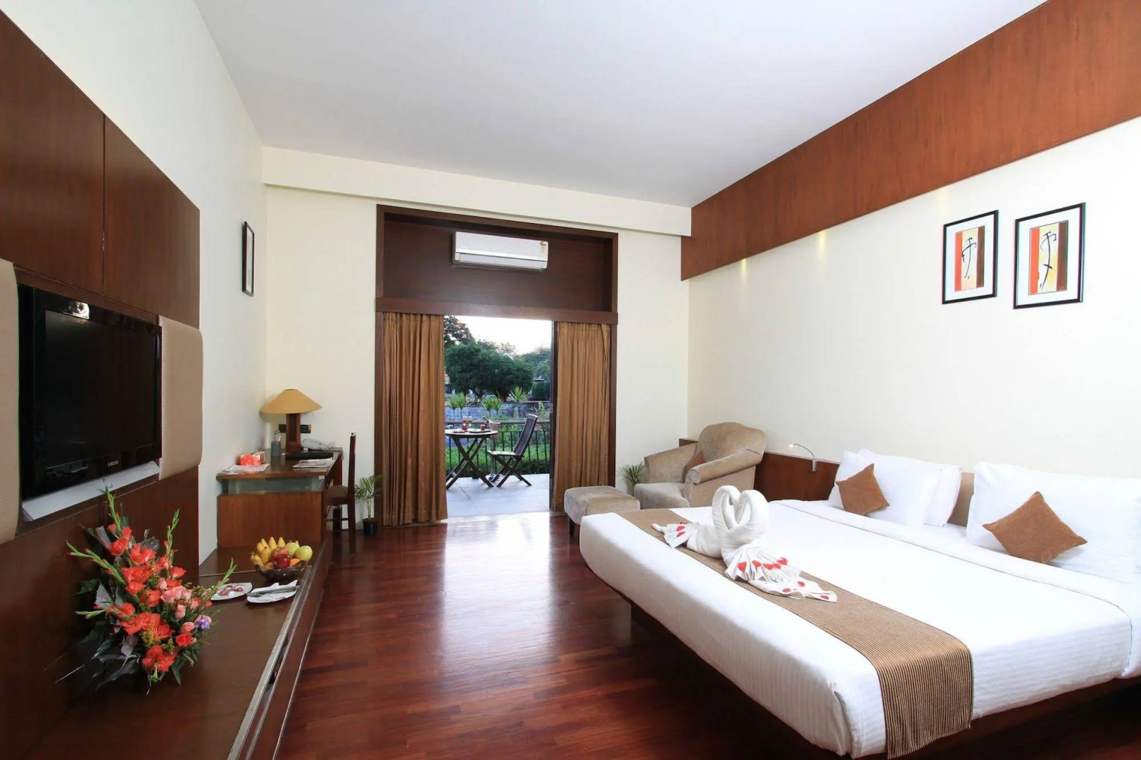 Silent Shores Resort & Spa