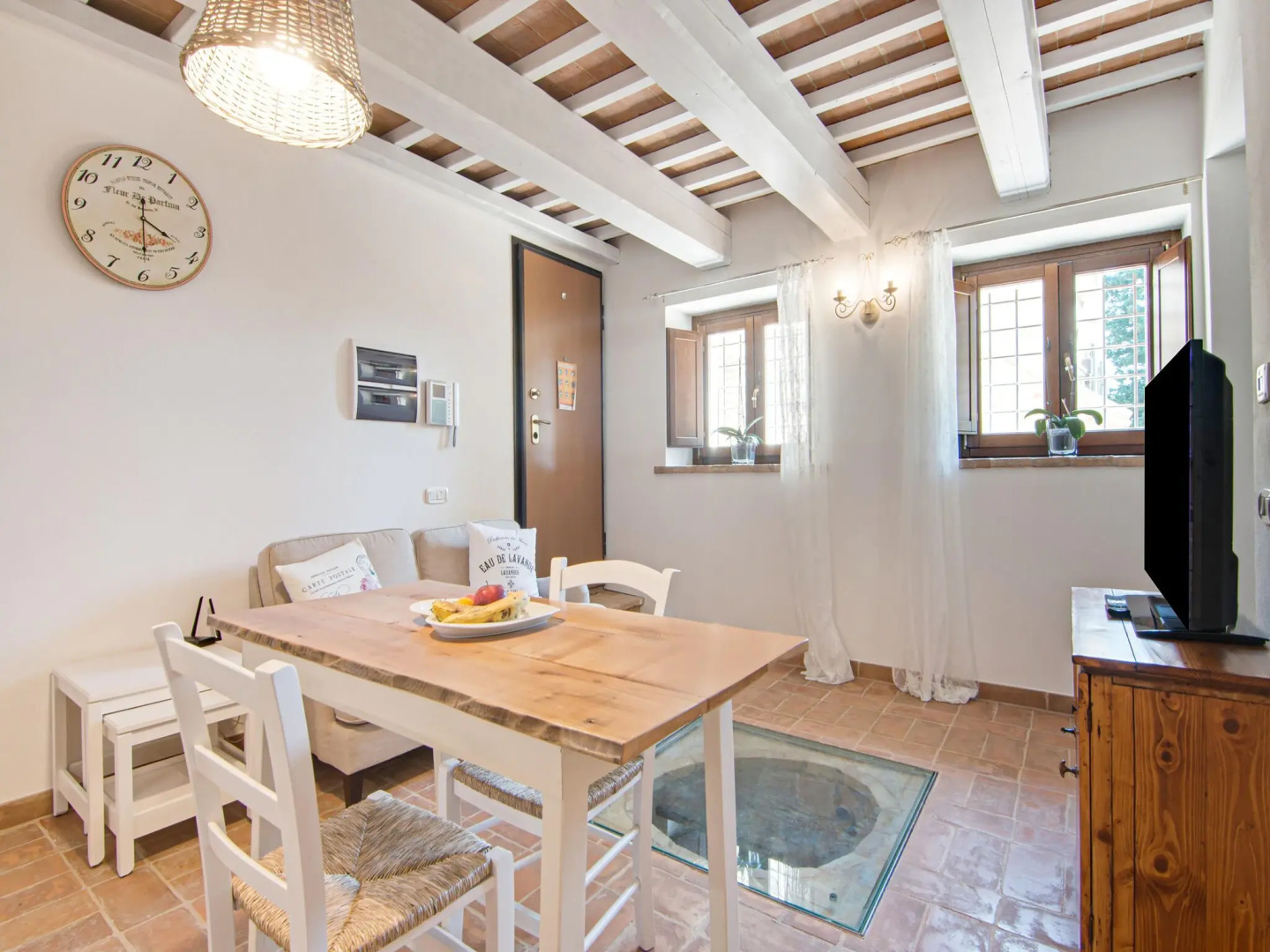 Scenic Apartment in Mombaroccio with Garden near City Center