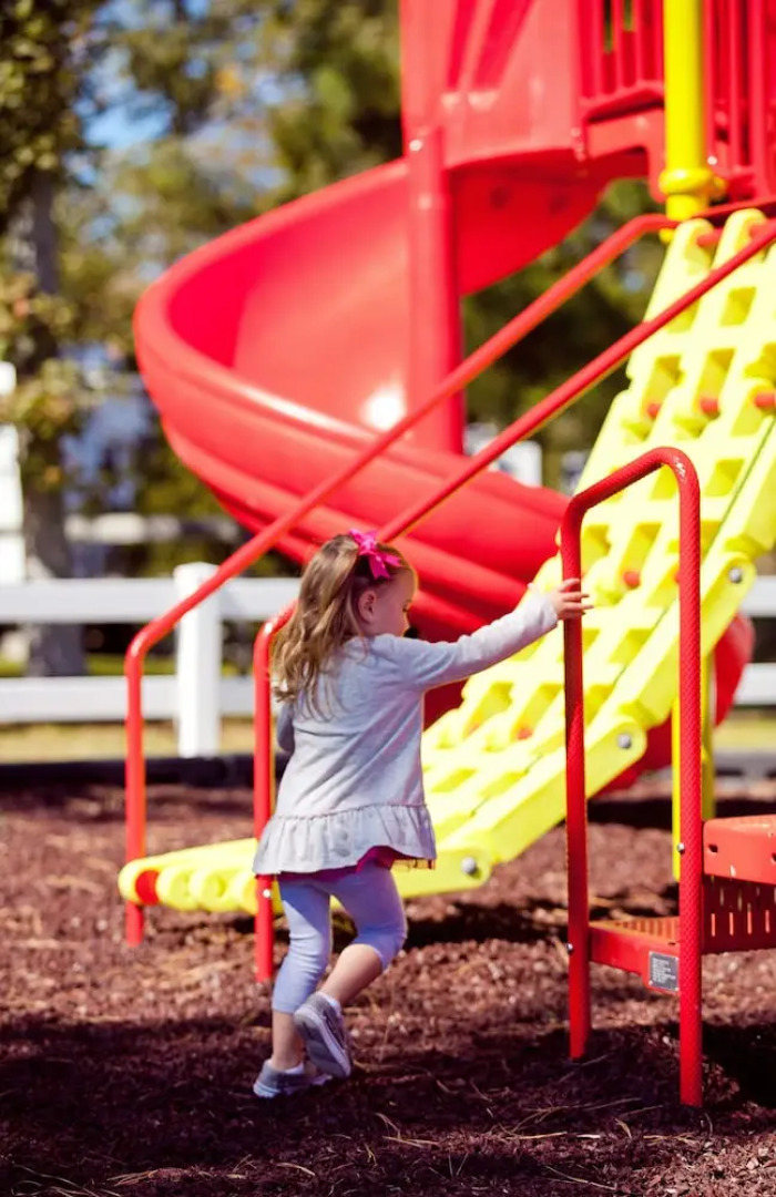 Sun Retreats Gwynn's Island