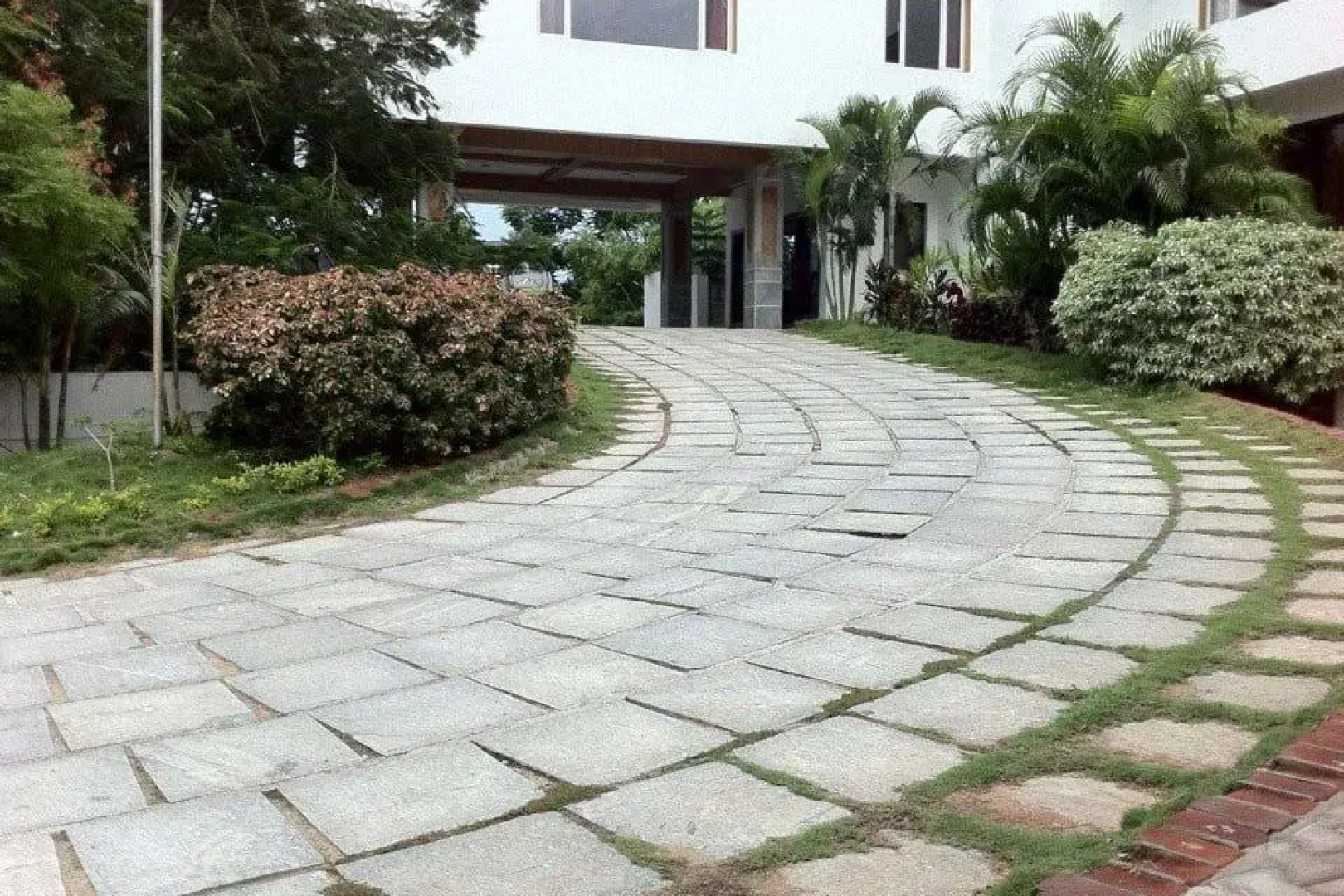 Hotel Grand Krishna
