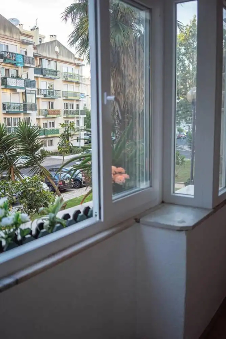 Stunning 3bed Apartment in Belas, Lisbon