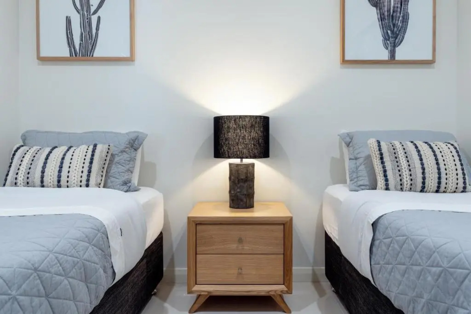 Central No/5 Luxury Apartment