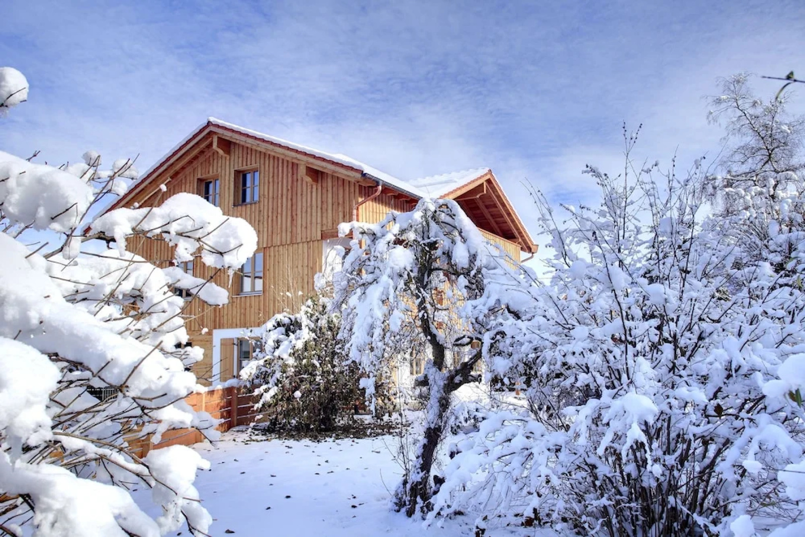 Luna Blanca Boutique Apartments