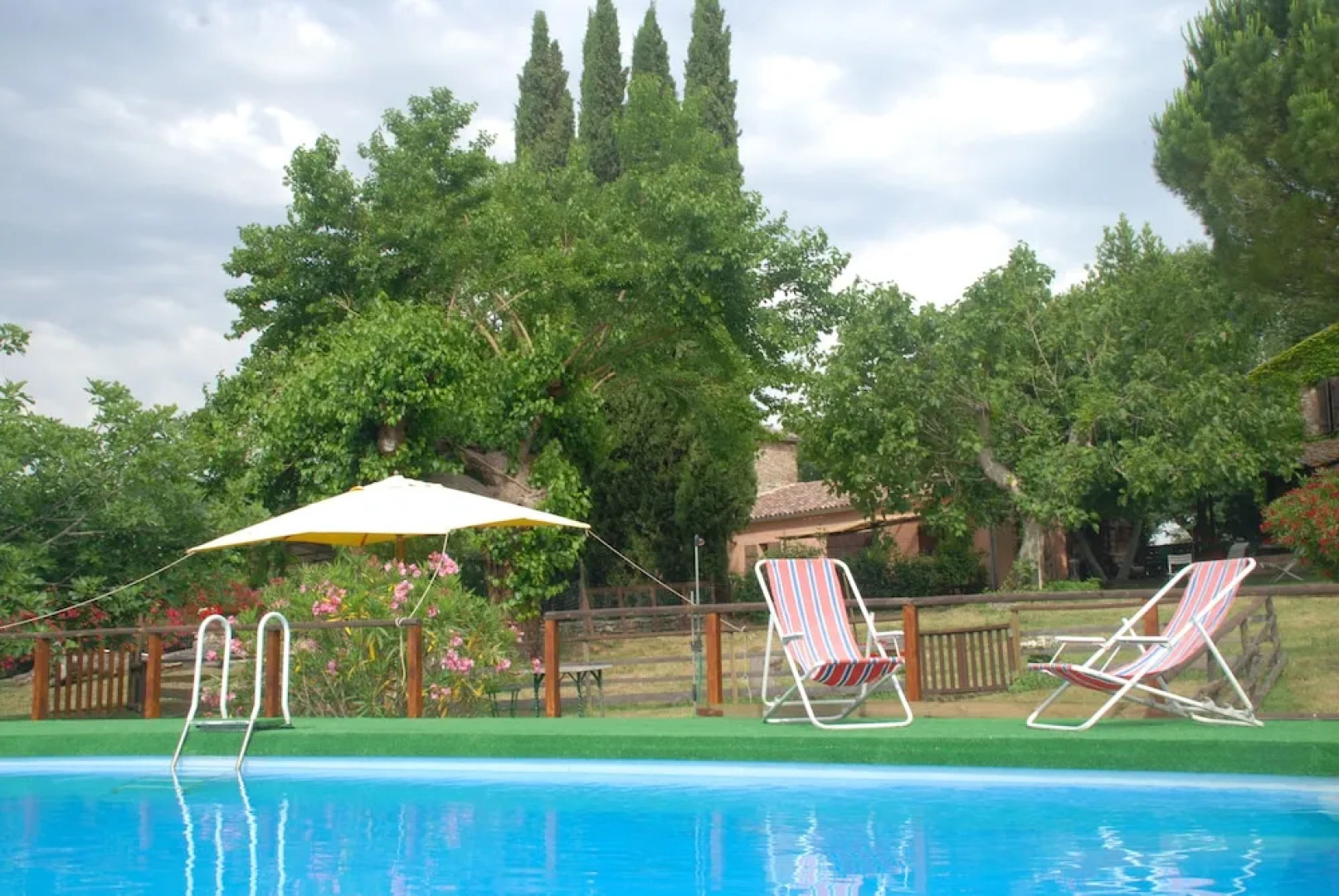 Silence and Relaxation for Families and Couples in the Countryside of Umbria