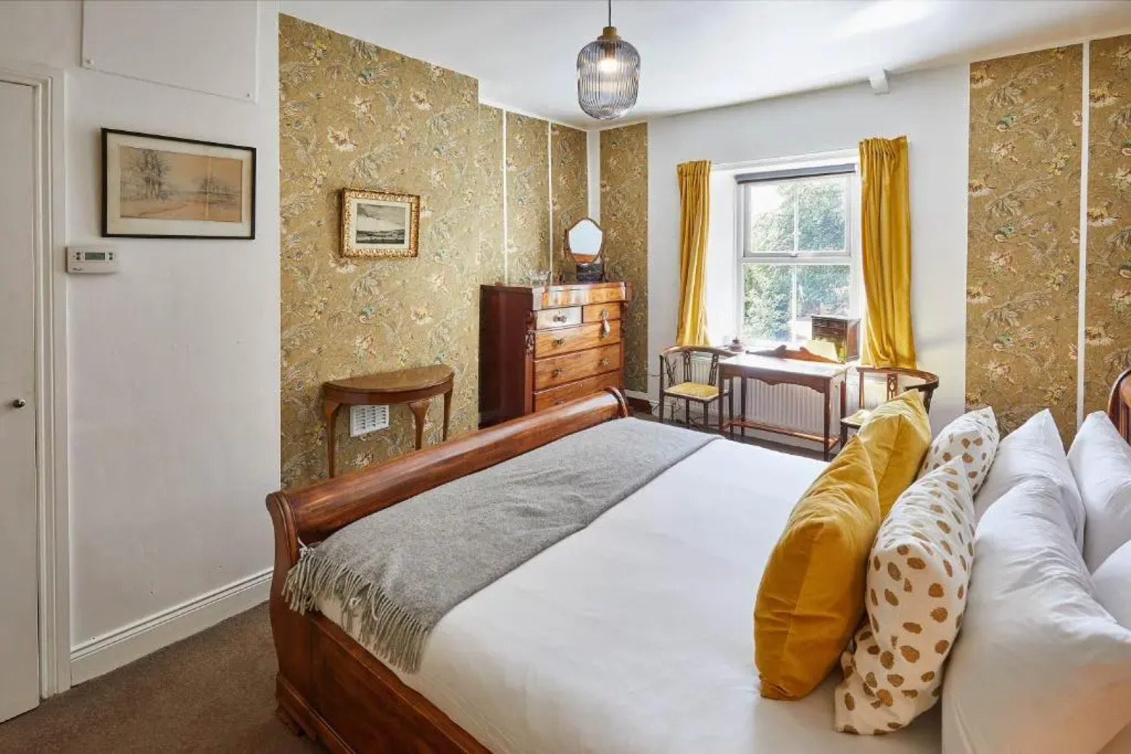 Host Stay Elliott Terrace