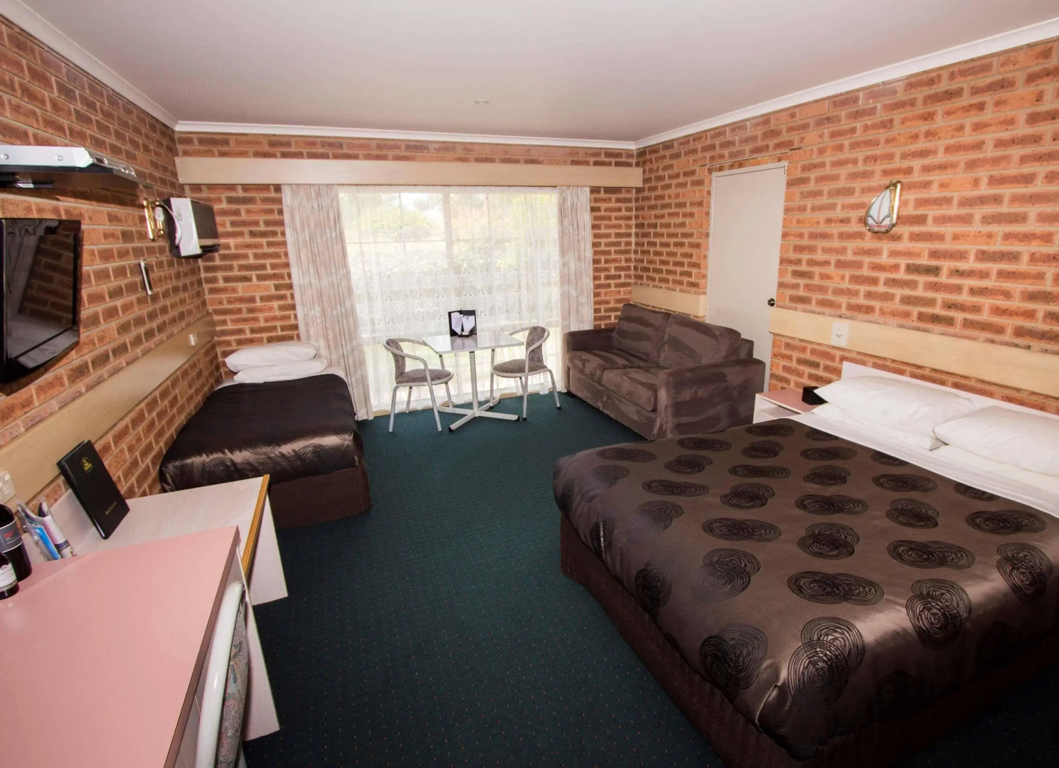 Colonial Motor Inn Bairnsdale