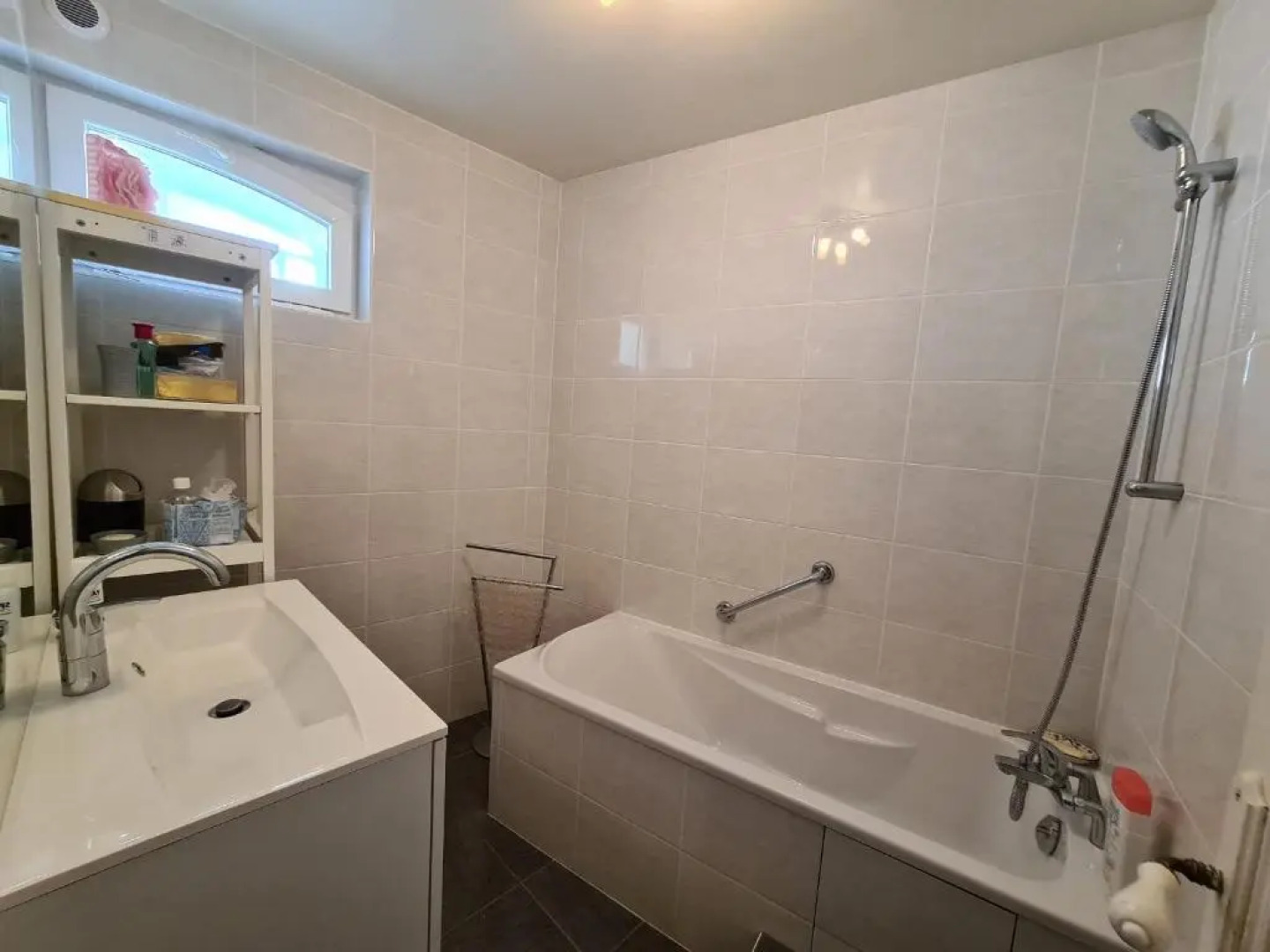 Gîte Tavers, 4 pièces, 6 personnes - FR-1-590-106