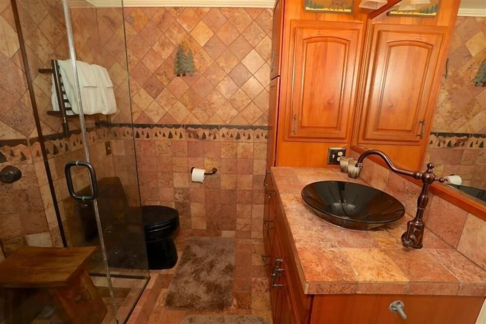 Seven Springs 1 Bedroom Premium Condo, Walking Distance to Slopes by RedAwning