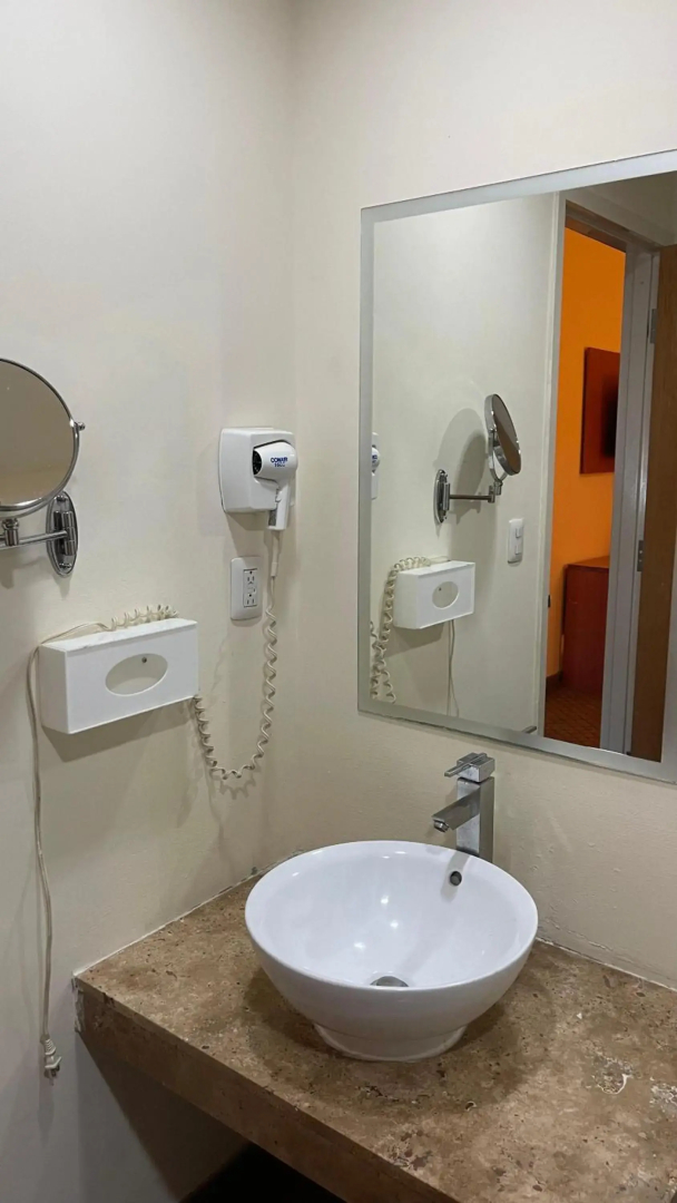 Los Herederos Hotel Piedras Negras