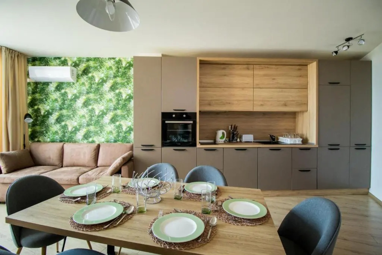 Guest Apartments Trigor City