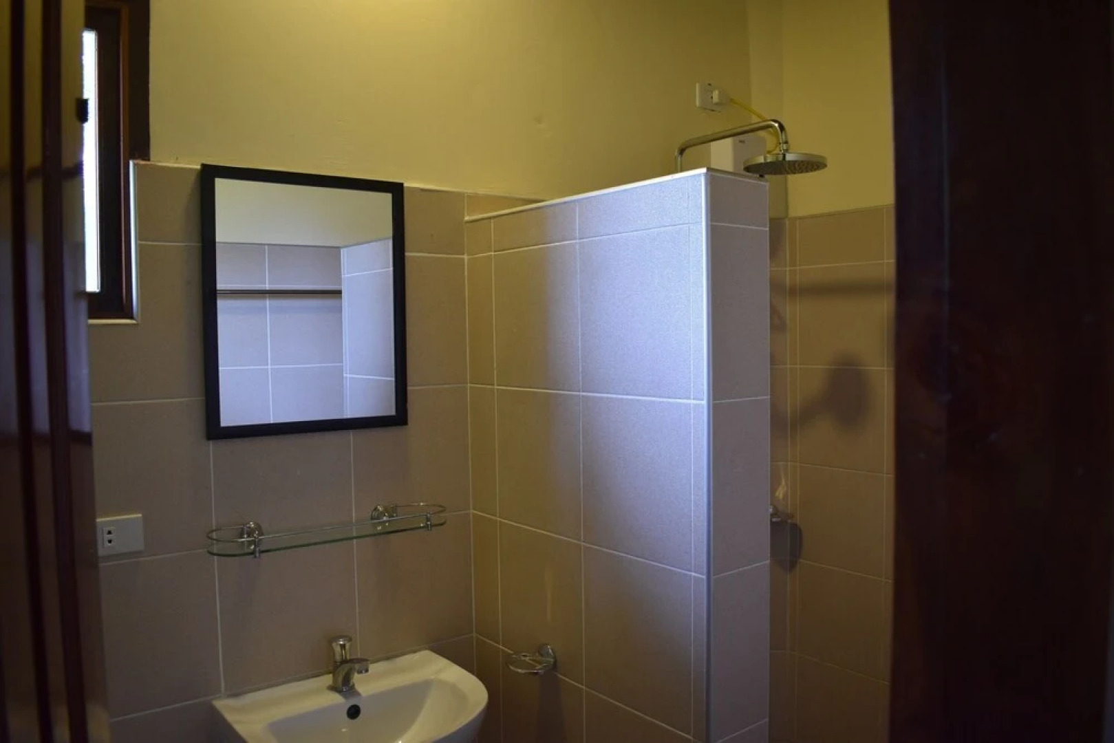 Jonas & Twins Resort