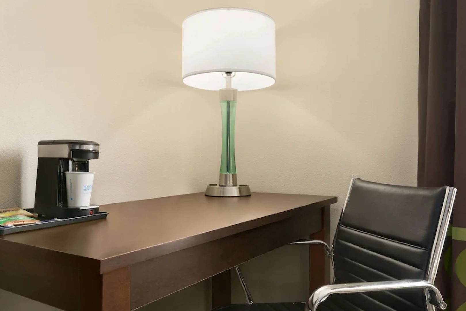 Super 8 Ajax/Toronto On