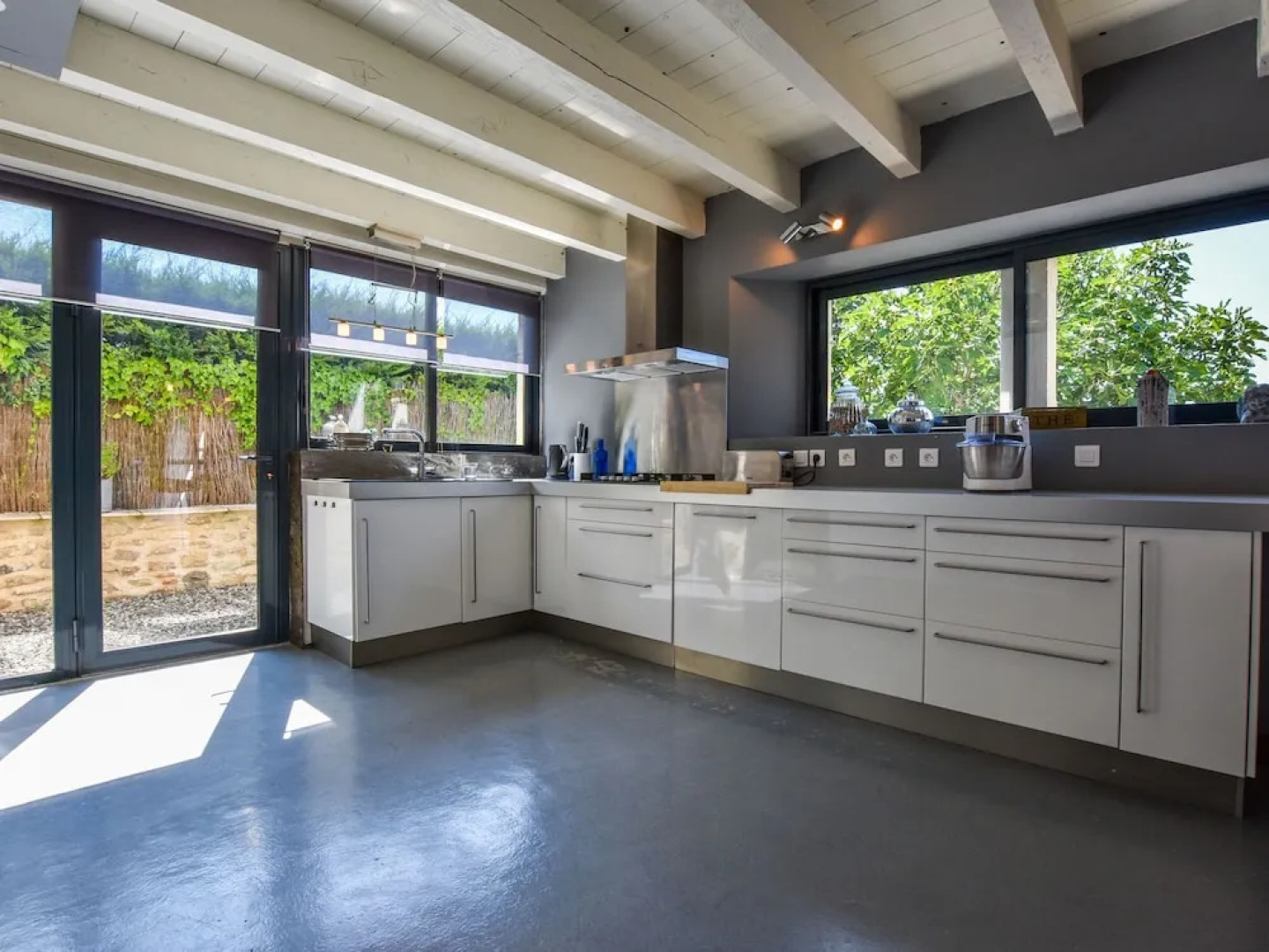 Splendid Holiday Home in Espère France With Private Pool