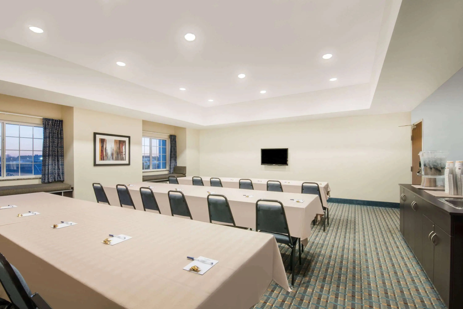 Microtel Inn & Suites by Wyndham Stanley