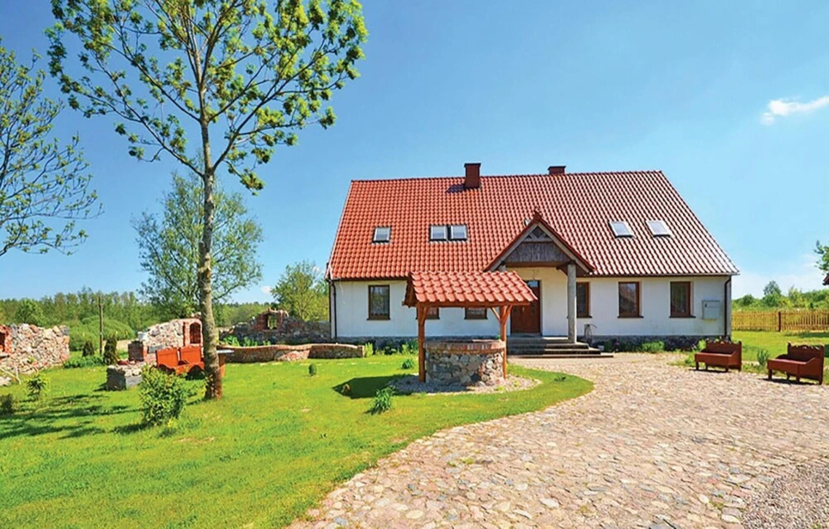 Nice Home in Pl-76-113 Postomino With 9 Bedrooms and Internet