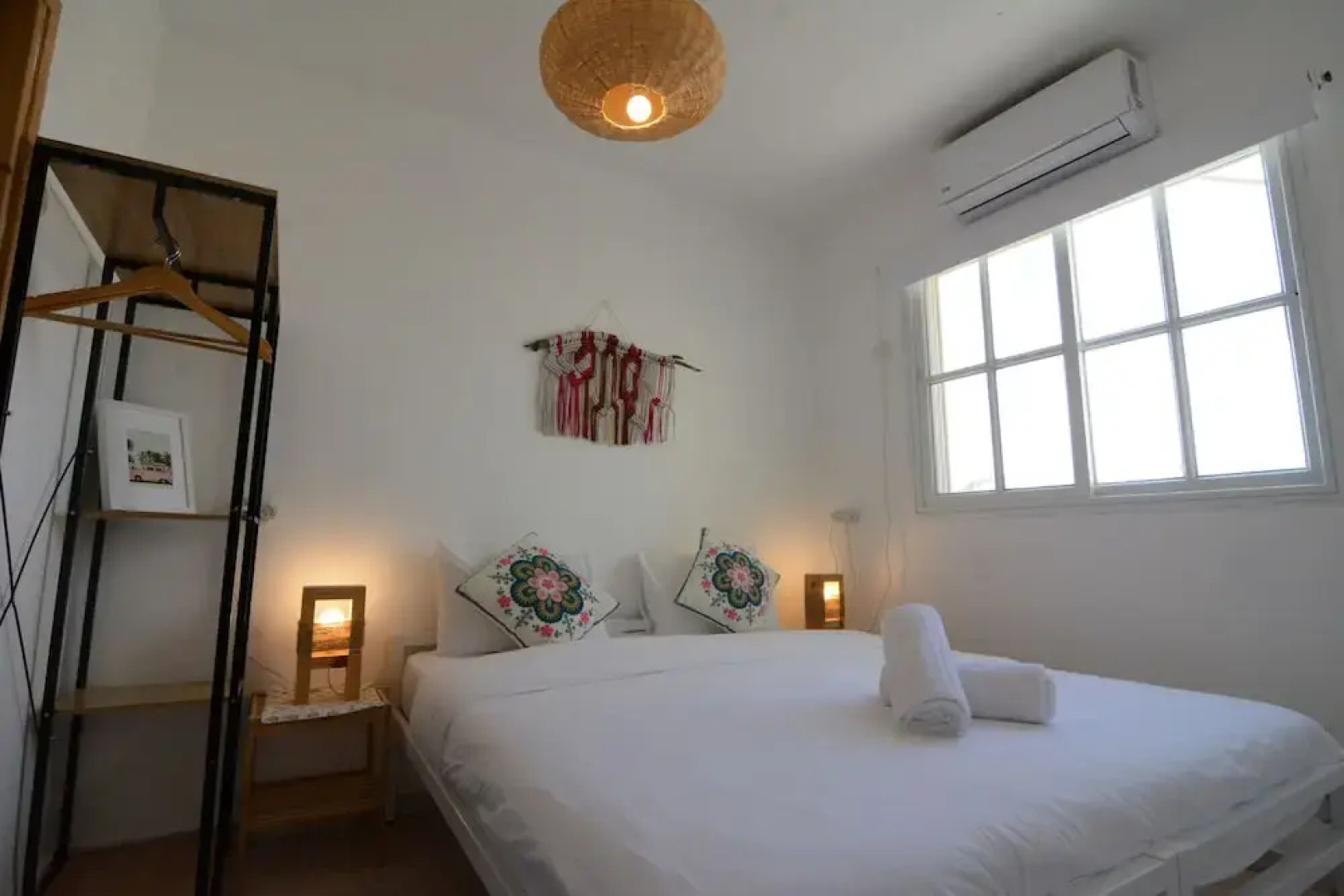 The White Hill Guest House - Hostel