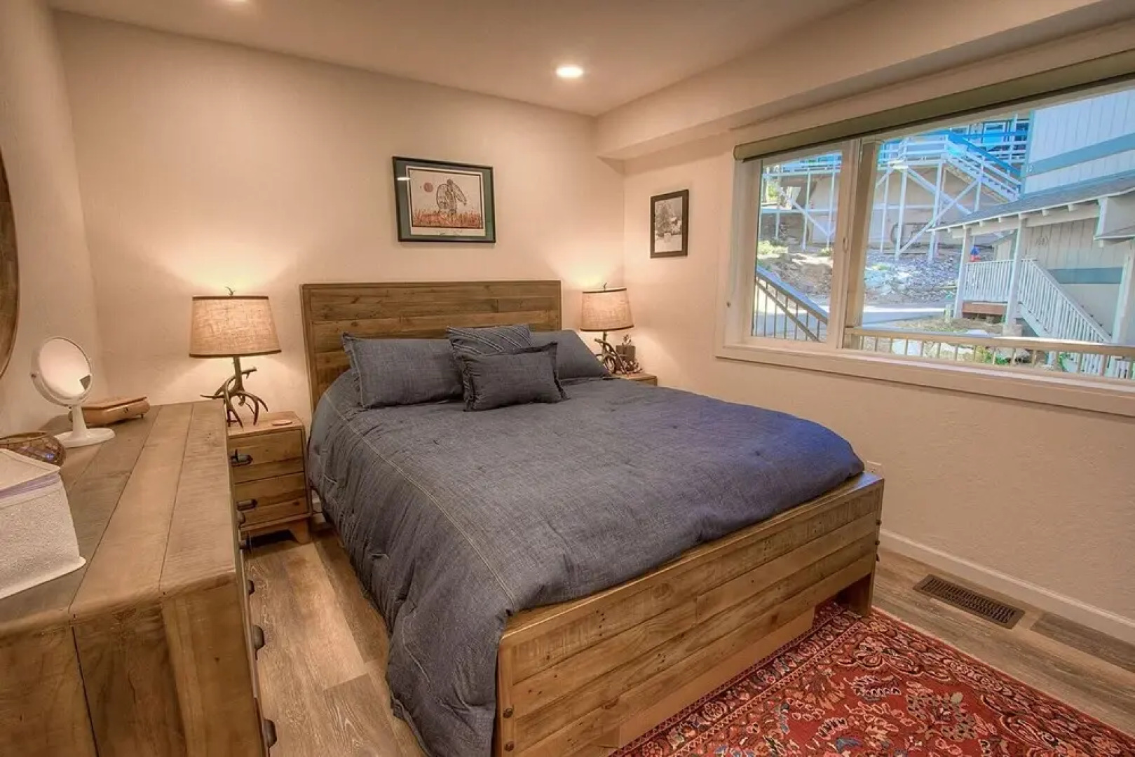 Awesome Dawson 1 Bedroom Condo by RedAwning