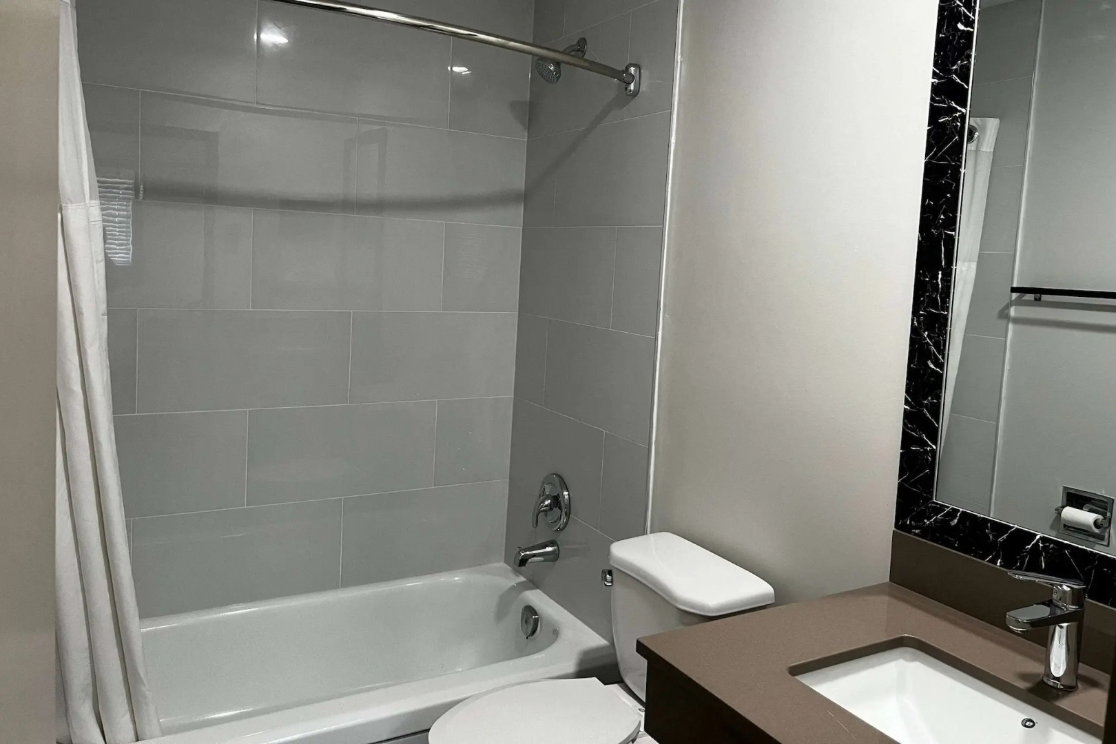 Coast Penticton Hotel