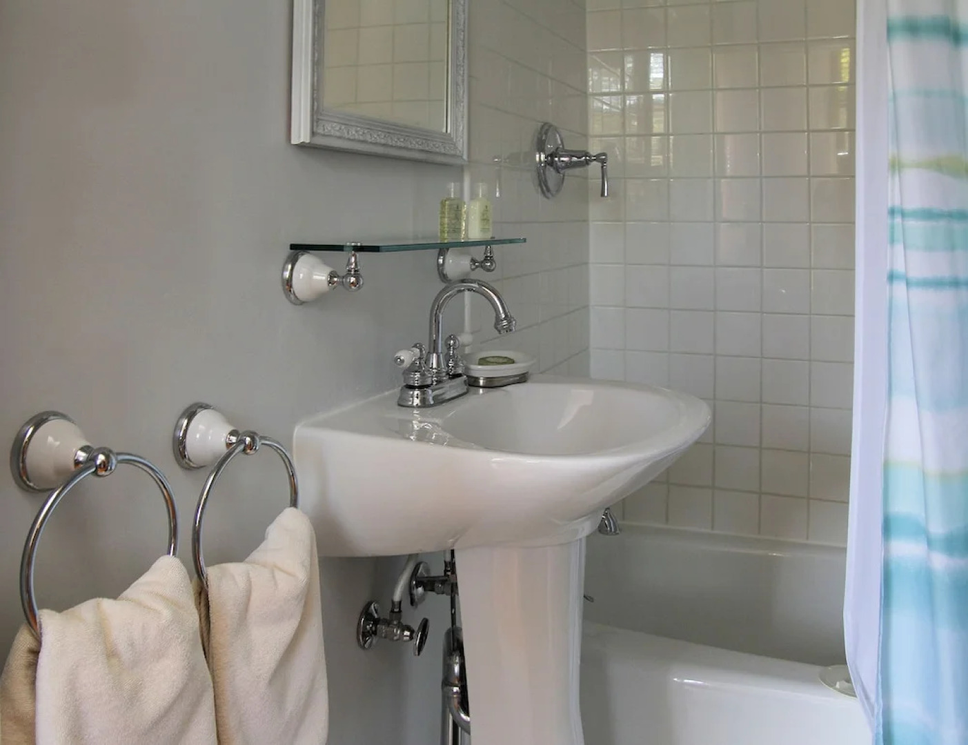 Heartstone Inn B&B & Cottages