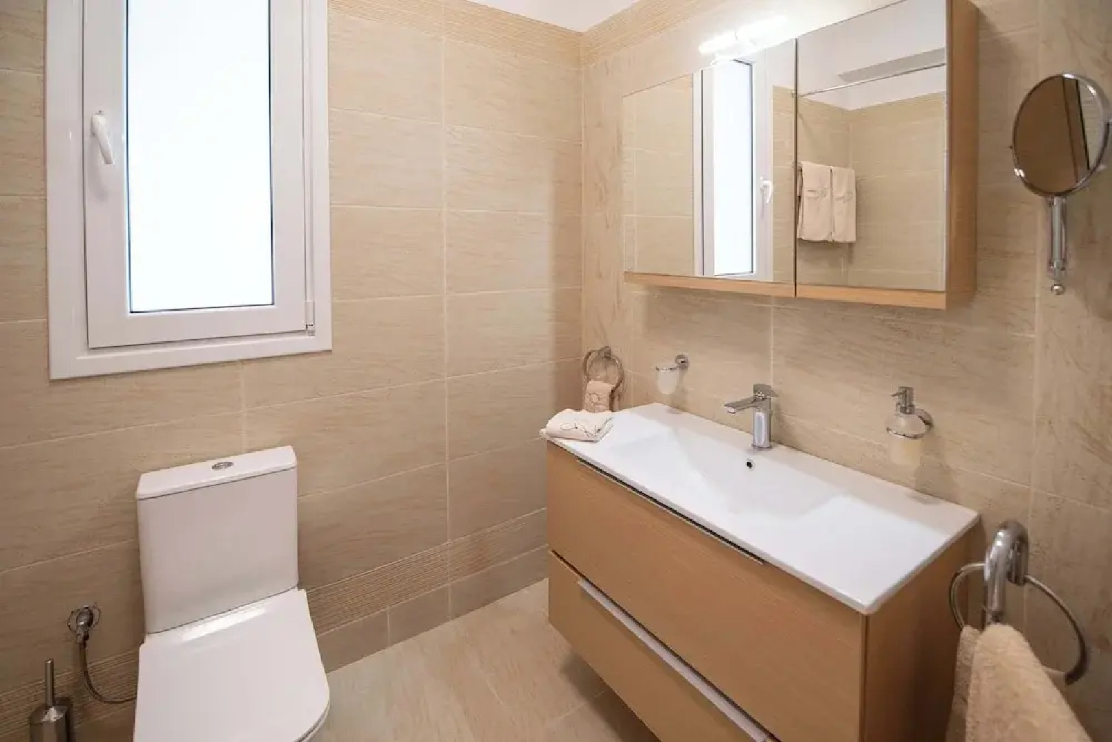 Seaside Retreat in Diminio