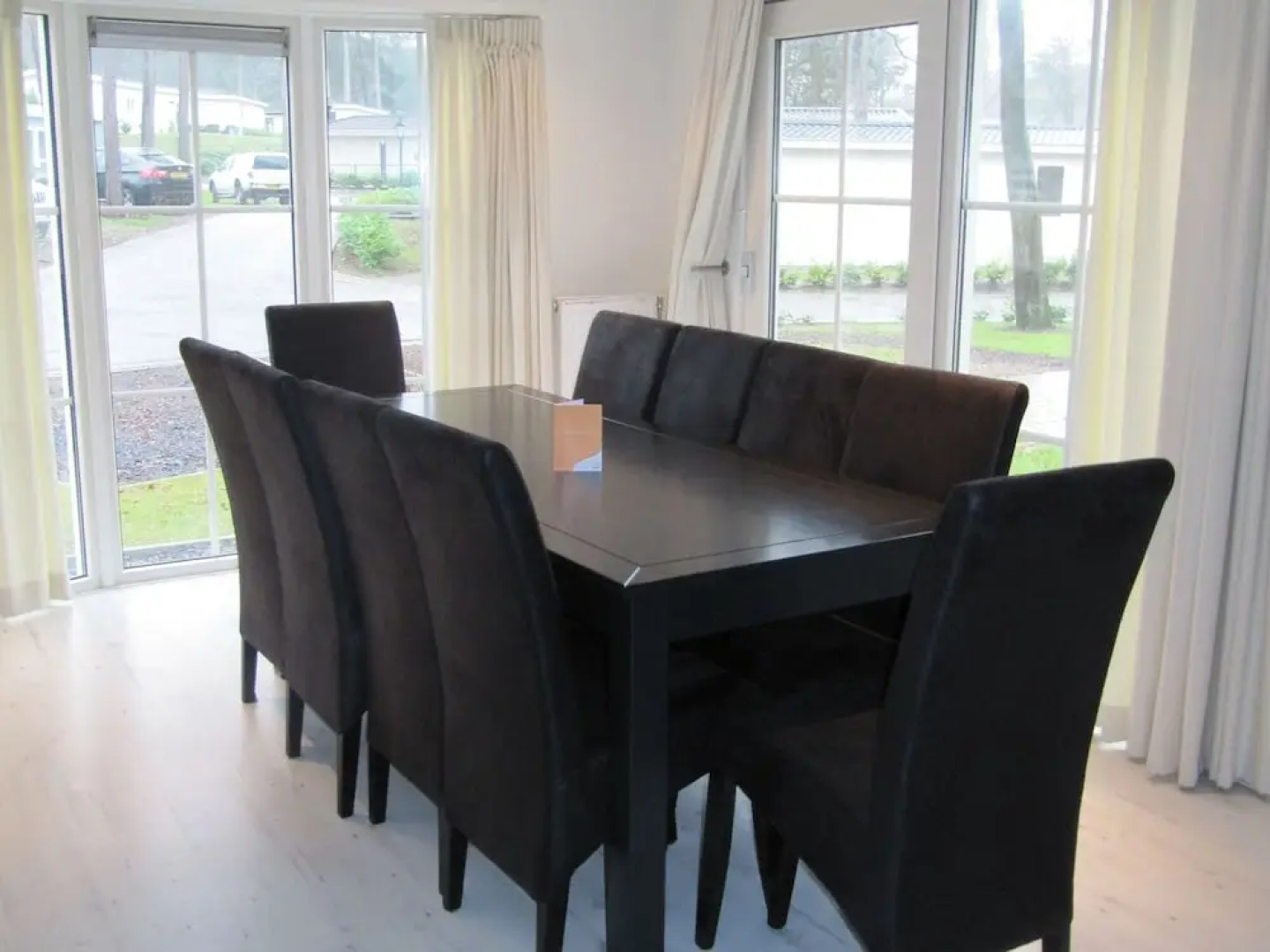 Tidy Furnished Chalet With a Dishwasher