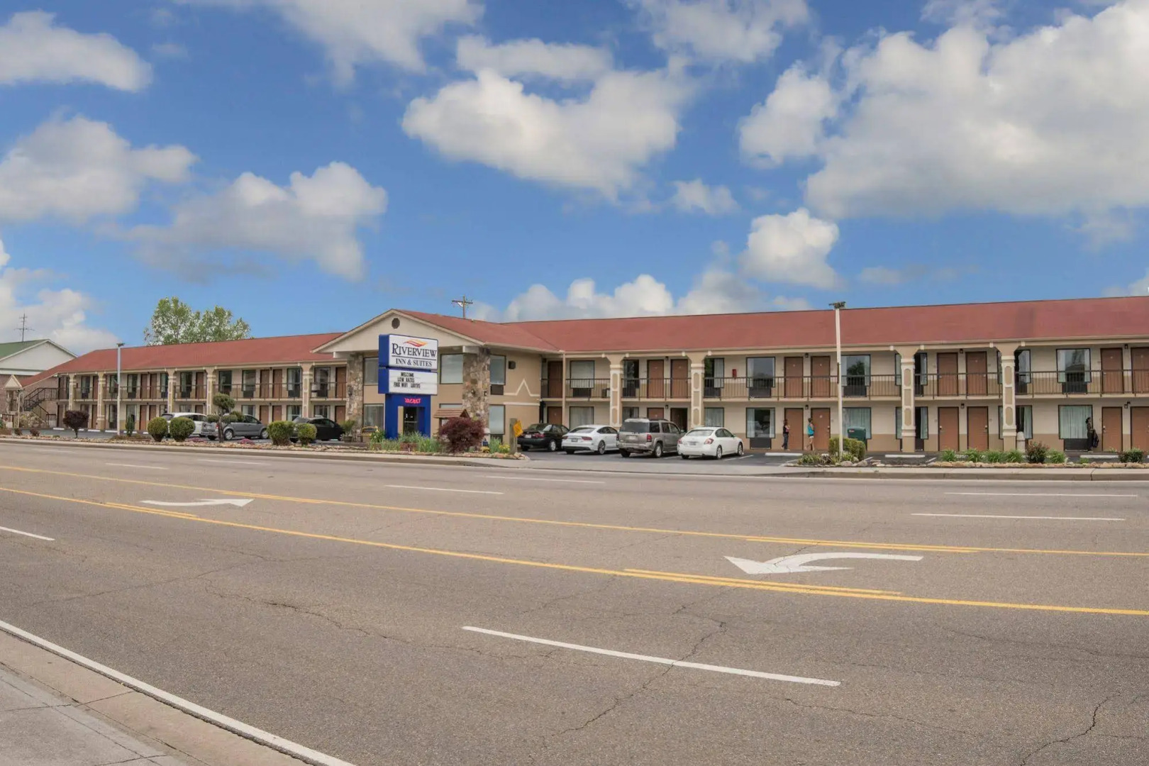 Econo Lodge Sevierville-Pigeon Forge on the River